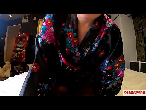 ❤️ 年轻的COSPLAY女孩喜欢性爱到高潮，在女骑手和口交的喷水。亚洲女孩与毛茸茸的阴户和美丽的乳房在传统的日本服装在业余视频显示自慰与他妈的玩具。樱花3 OSAKAPORN. Porn video