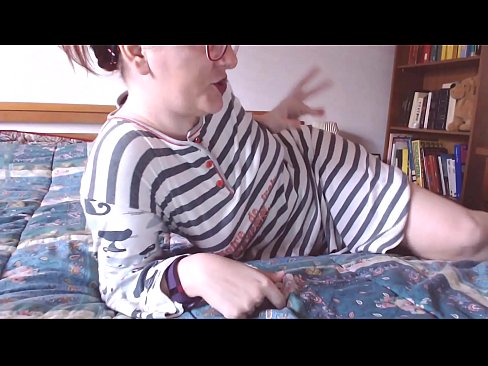 ❤️ 把这个大黑鸡巴含在嘴里的小奴隶 Porn video